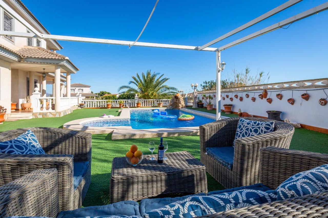 Fidalsa White House Premium Villa Tángel Dış mekan fotoğraf